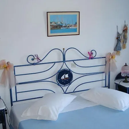 Lejlighedshotel Meltemi Mpatsi