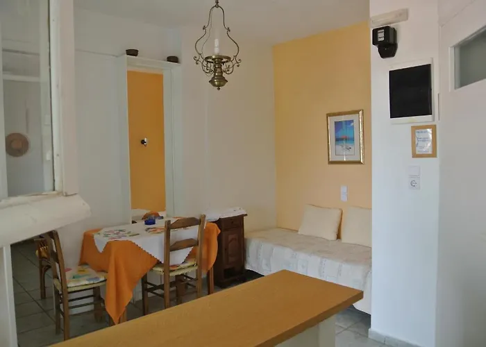 Meltemi Appart hôtel *