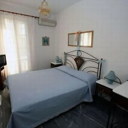 Meltemi Aparthotel *