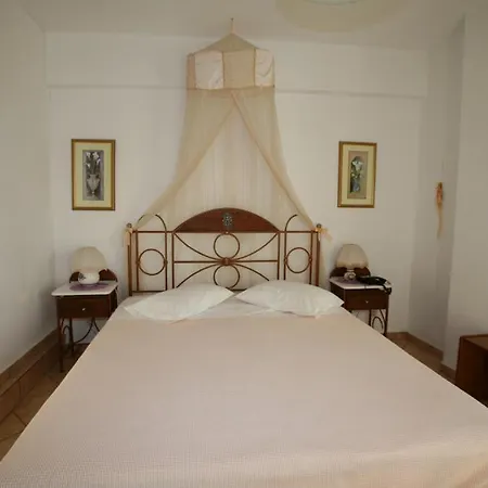 Hotel apartamentowy Meltemi Batsi