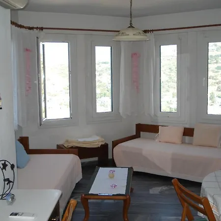 Meltemi Batsi (Andros)