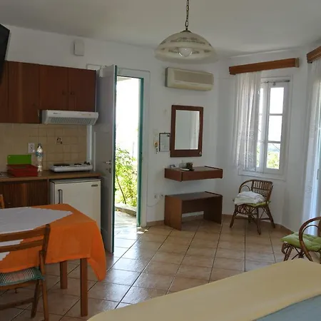 Appart hôtel Meltemi *