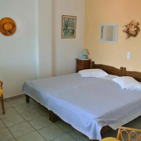 Meltemi * Batsi (Andros)