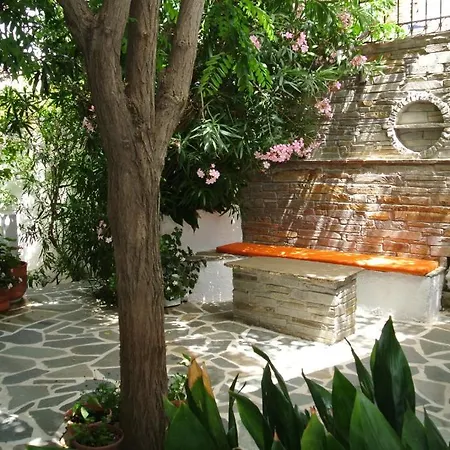 Meltemi * Batsi (Andros)