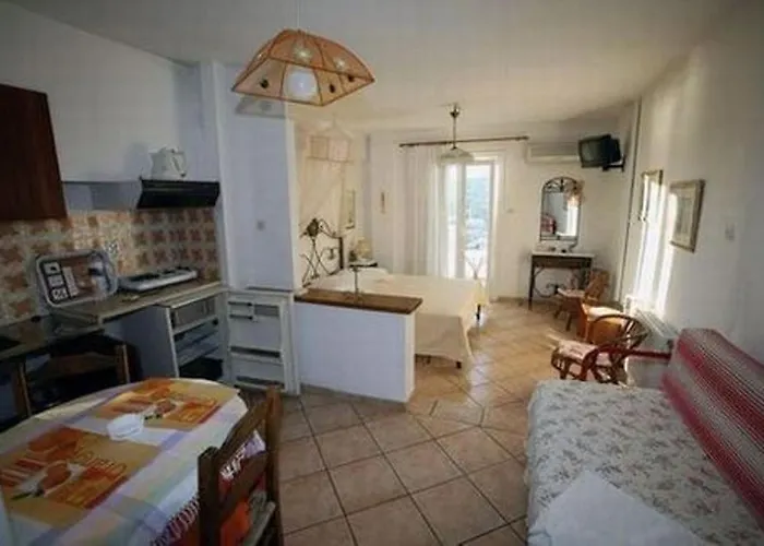 Aparthotel Meltemi *