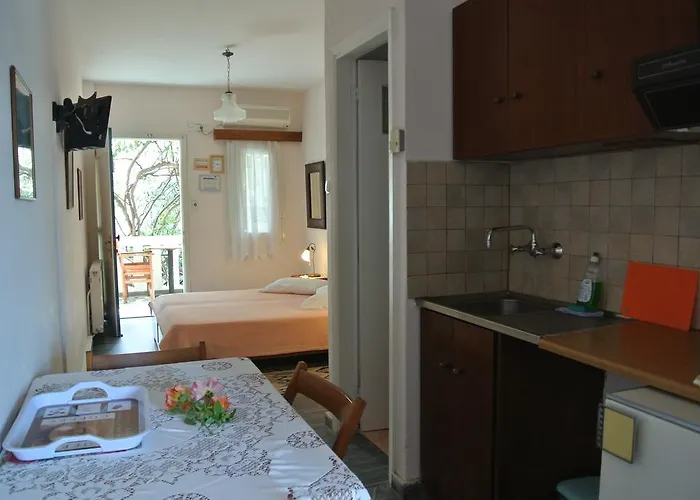 Aparthotel Meltemi *